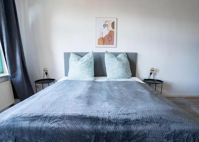 Apartmán Schickes In Chemnitz-sonneberg Mit 2 Schlafzimmern Und Balkon